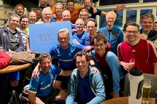 Derde helft voor goed doel
