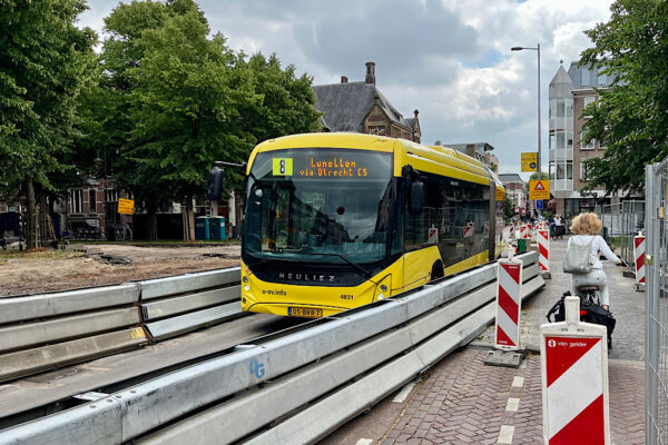 Zomerse omleiding lijn 8